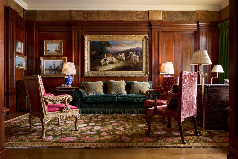 the library of Ann and Gordon Getty’s San Francisco residence featuring works from The Ann & Gordon Getty Collection. Photograph © 2022, Visko Hatfield